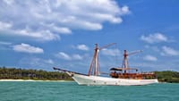 Luxury Boat Around Samui 1