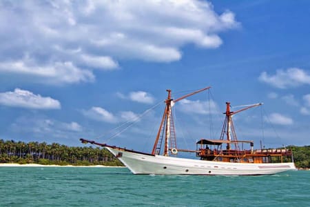 Luxury Boat Around Samui