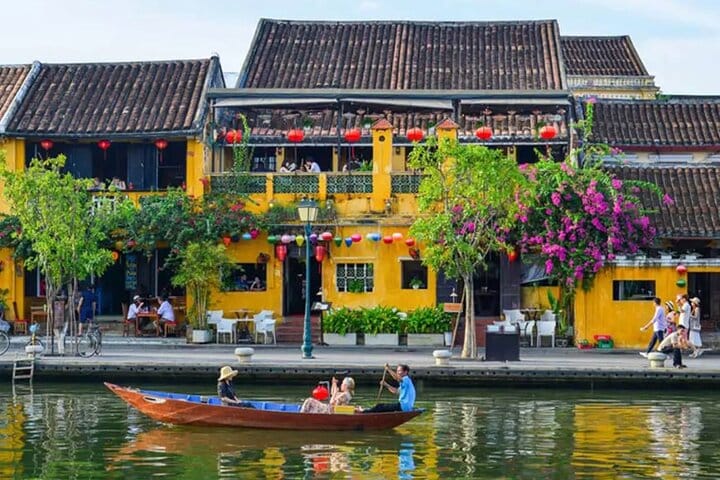 Hoi An Ancient Town & Cam Thanh Bastket Boat Shore Excursions