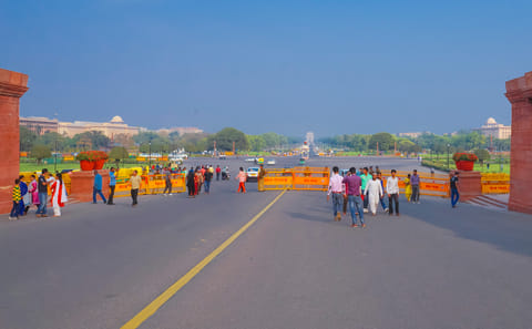 Delhi Agra Overnight Tour – 2 Days Program