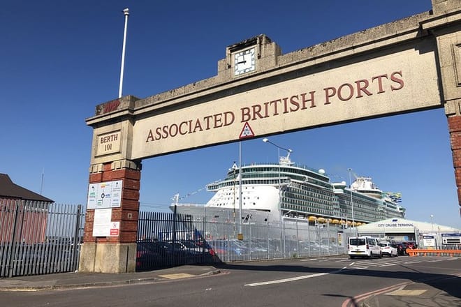 Southampton Cruise Port Transfer to/from London City & All London Airports