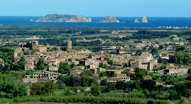 Panoramic view Pals costa Brava _ By CB-082