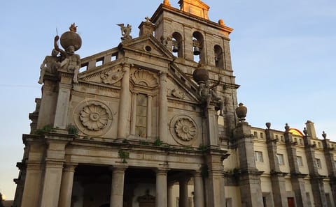 Private Walking Tour of Évora's Roman Heritage