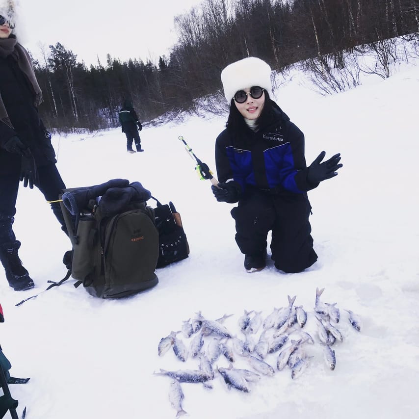 Ice Fishing Experience with Hot Beverages	 10