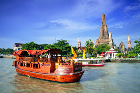 Manohra Luxurious Fine Dining Dinner Cruise with Pre-Canapés