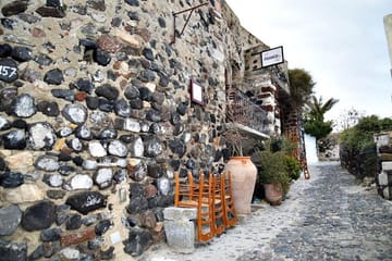 Private Tour of Santorini's Traditional Villages and Wine Museum