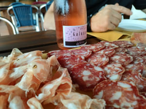 Tasting of 4 Valtenesi wines with local food in Salò