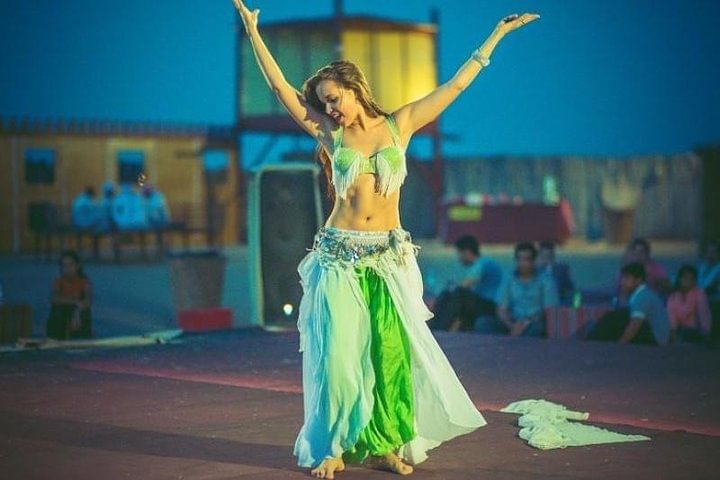 Red Dunes Safari with Half hrs Quad Bike & Abu Dhabi city Tour ( 2 Days Tour)