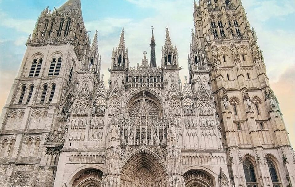 Normandy Day Trip: Explore Rouen and Étretat Cliffs from Paris