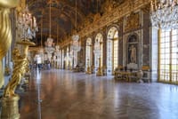Private Vintage Car Tour with Versailles & CDG Airport Transfers 10
