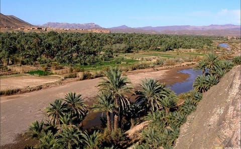 Two-Day Shared Desert Tour from Marrakesh to Ouarzazate
