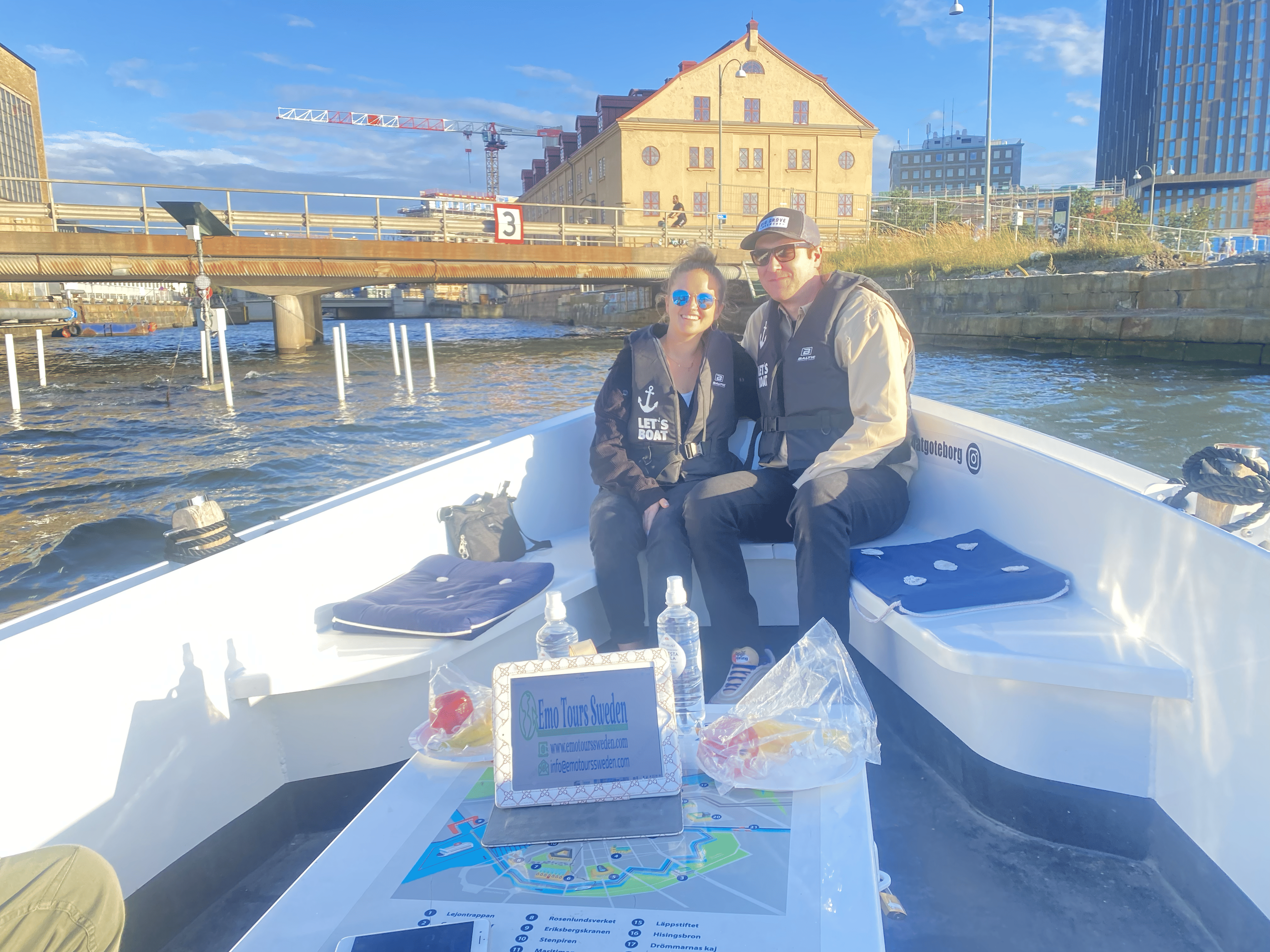 explore the city's best landmarks while you are ride a private boat with Emo Tours Sweden