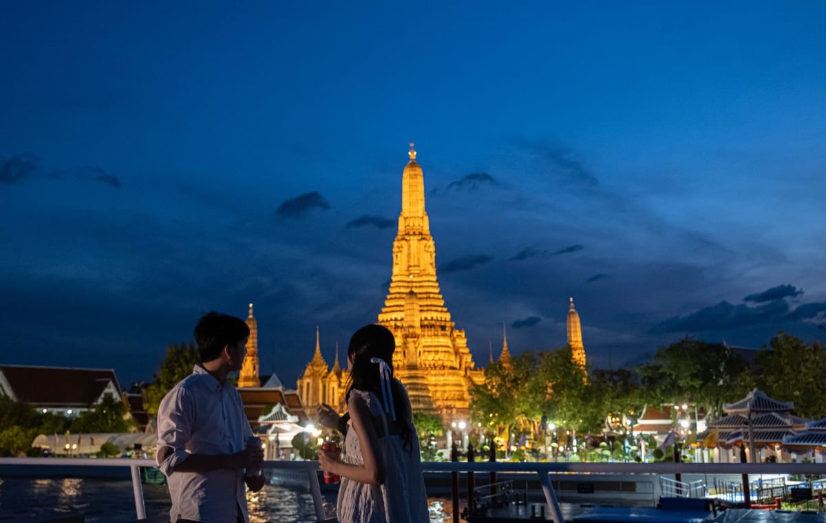 Bangkok Chao Phraya River Sightseeing Boat: A/C Cabin & Scenic Upper Deck + Bonus Day Pass