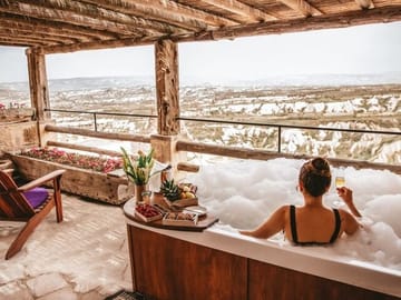 Hotel with Jacuzzi