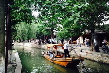 Shanghai Hop-On Hop-Off Sightseeing Bus Tour