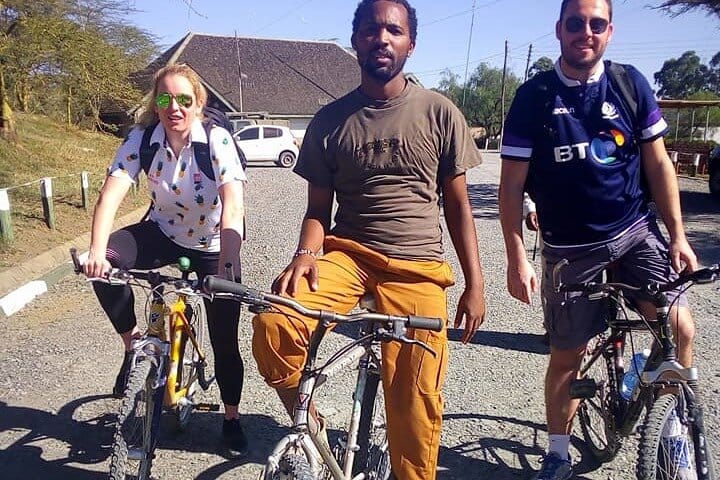 Nairobi Museum Snake Park Giraffe Center and Beads Center Tour