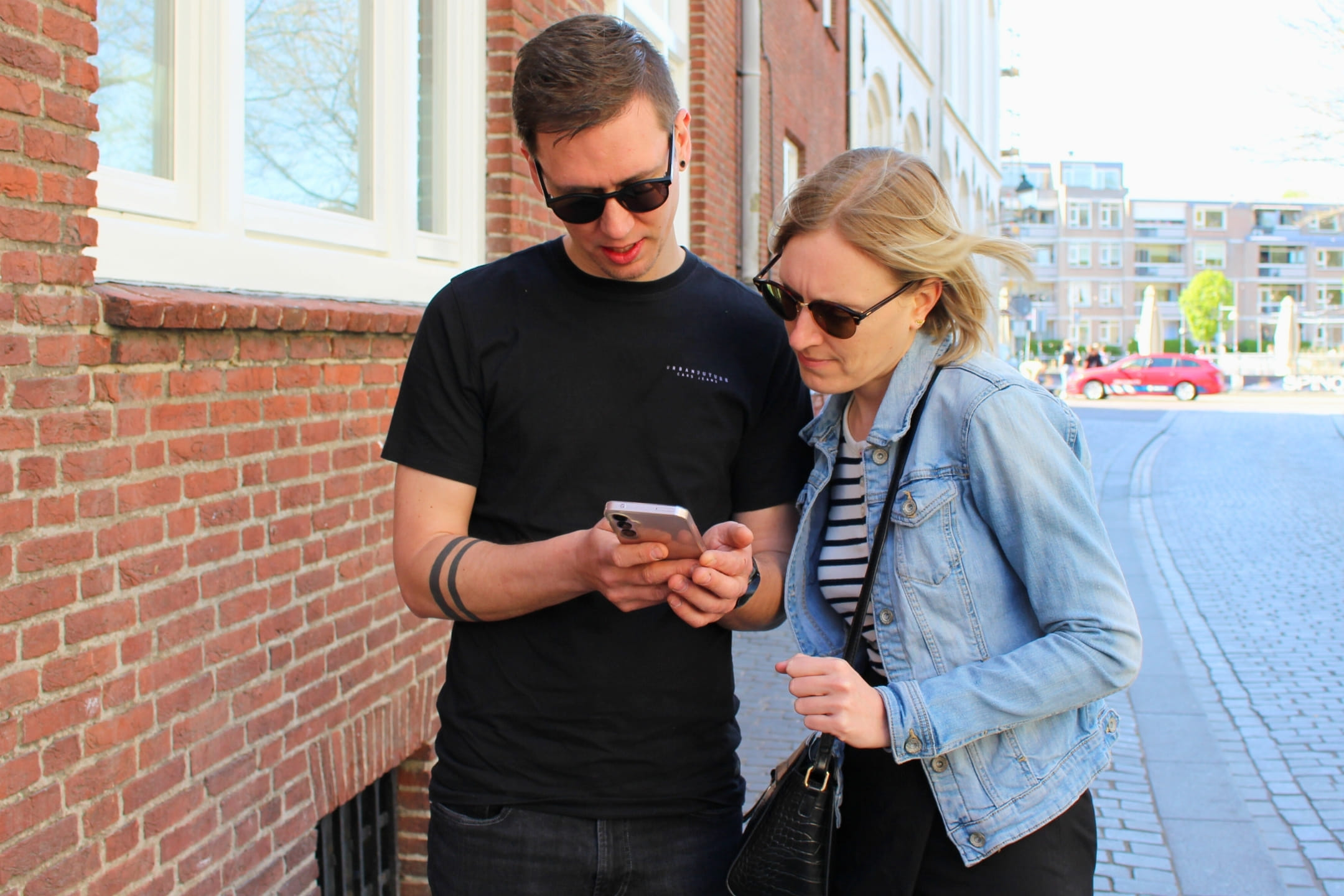 Players working together to solve a puzzle