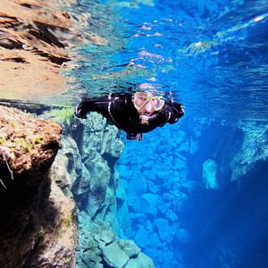 Self drive: Drysuit Snorkeling in Silfra - with underwater photos
