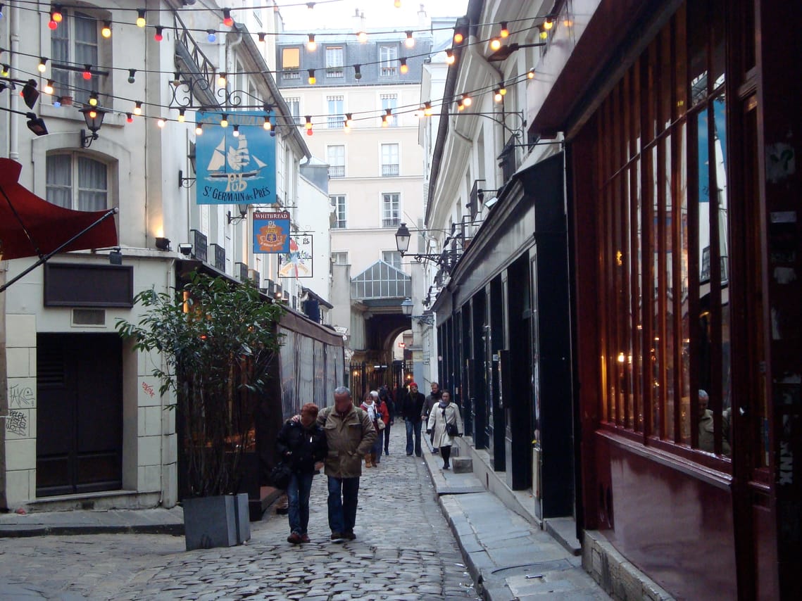 Chic and Classic: Saint-Germain-des-Prés Lifestyle 4