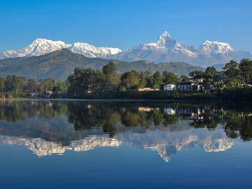 Pokhara: Private Sightseeing Tour with Sarangkot Sunrise Trip