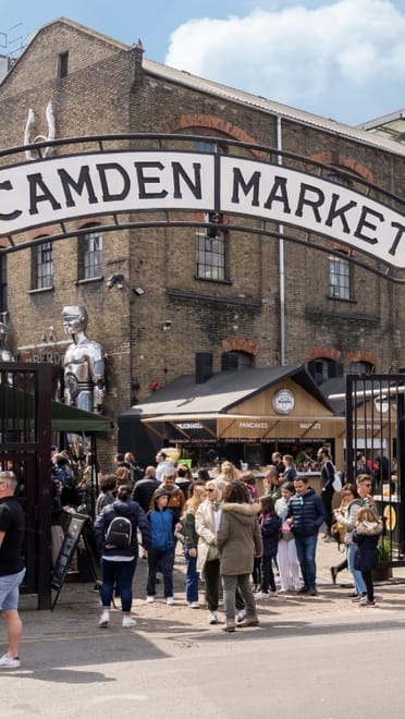 London’s Historic Markets: Foodie & Heritage Private Taxi Tour