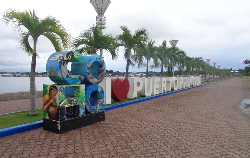 Puerto Princesa Port Sightseeing Excursion: city tour