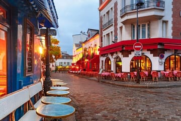 Montmartre Walking Tour with Street Art and Drink Tasting