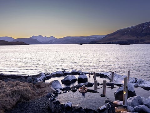Hvammsvik Hot Springs: Private Round Trip Transfer with 3-Hour Visit, photo 8