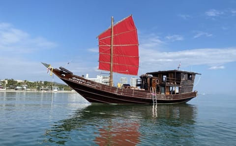 Hua Hin : Full Day Trip To Sam Roi Yot By Sail Boat