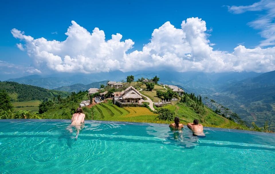 Luxury SAPA Biking Tour 2 days 1 night with Topas Ecolodge