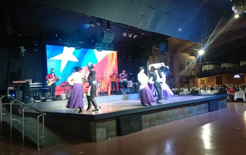 Chilean Folklore Show and Dinner with Private Transport