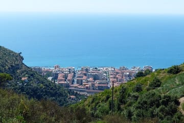 Private Walking Tour of Old Town Imperia, Italy
