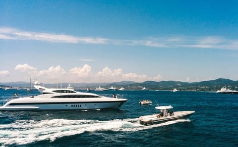 Private Guided Walking Tour of Saint-Tropez Highlights