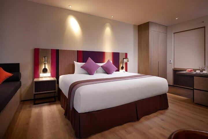 Sapa Trek 2days/1 night -Hotel Overnight-From Hanoi by Limousine