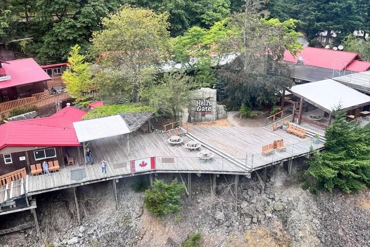 Fraser Canyon Day Tour Falls, Tunnels and Hell Gate 10