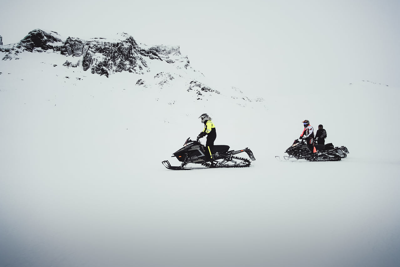 Glacier Rush – Fast pace snowmobile - SnoMo Glacier rush one hour 4