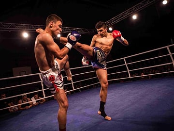 Close up of the fighting