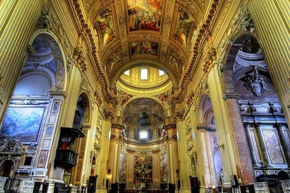 St. Peter’s Basilica and Papal Grottoes Guided Tour