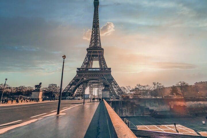 Paris Private Vintage Car Half day Tour with Eiffel Tower 2nd Floor by Elevator  7