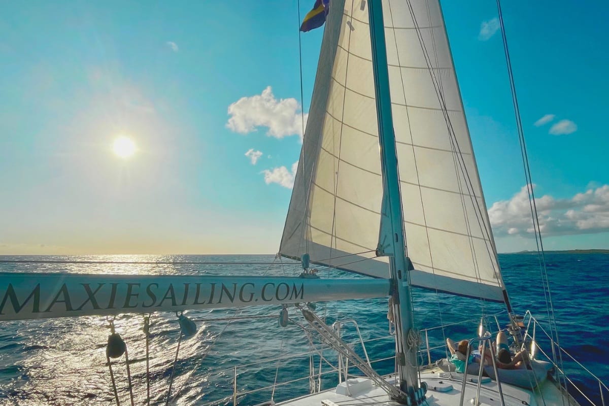 Sailing yacht Galaxie at sea in Curacao