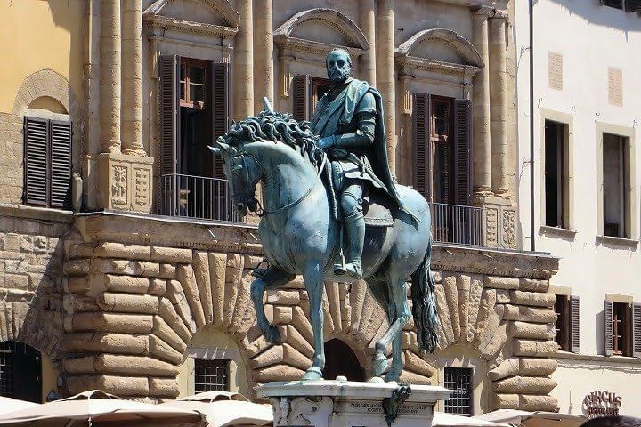 View of the equestrian bronze statue of Cosimo I de' Medici in Singoria Square