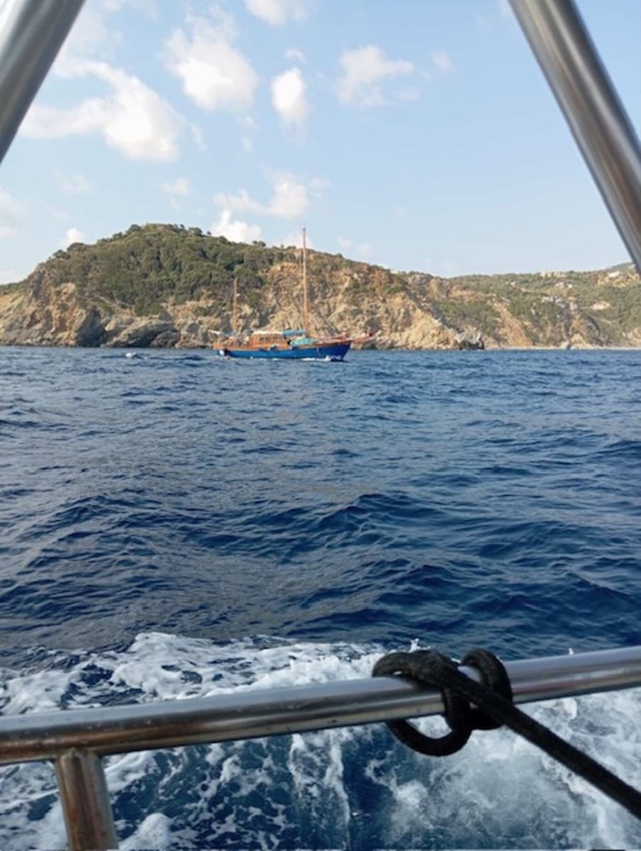 Sporades Island Cruise with Diving and Cultural Tours in Skiathos