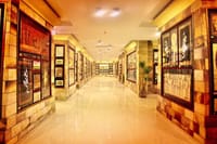 Shopping Tour With Private Guide and Private Transfer - Hurghada