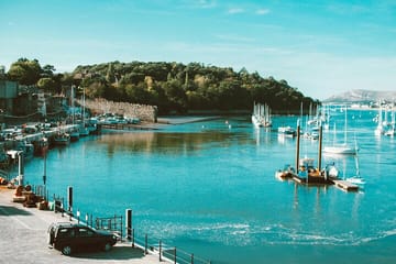 North Wales Day Tour from Liverpool with Conwy Castle Visit
