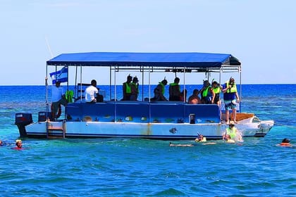 North Side Blue Channel & Starfish Snorkeling, 20min JetSki, Transfer Included