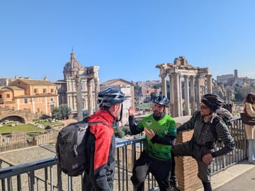 Rome E-Bike Tour with Food Tasting at Testaccio Market