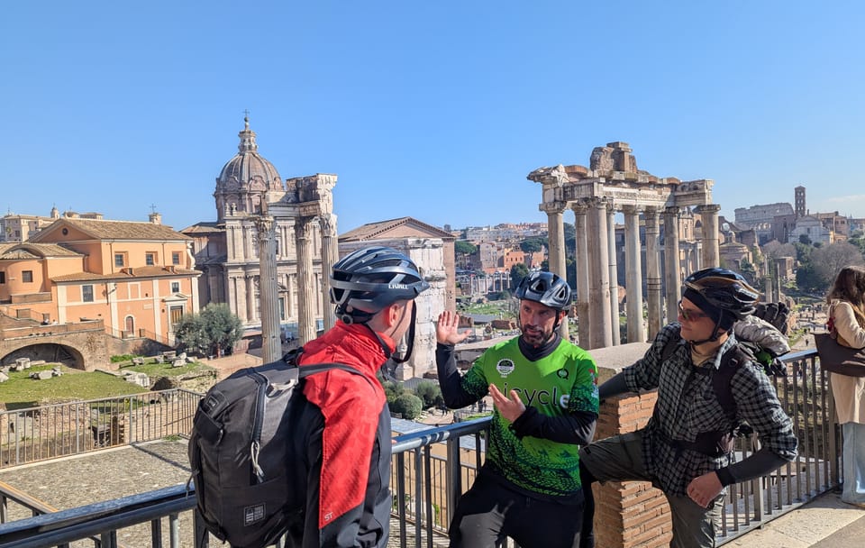 Rome E-Bike Tour with Food Tasting at Testaccio Market