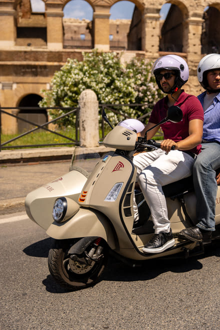 Vespa Sidecar Tour: Rome in a Flash 9