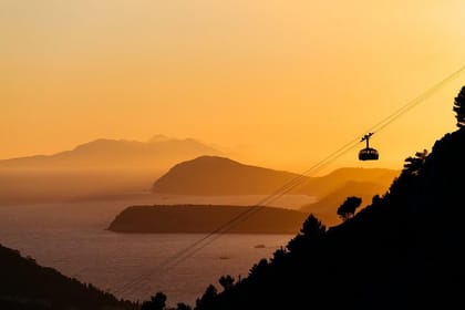Dubrovnik Super Saver: Mt Srd Cable Car Ride plus Old Town and City Walls Ticket