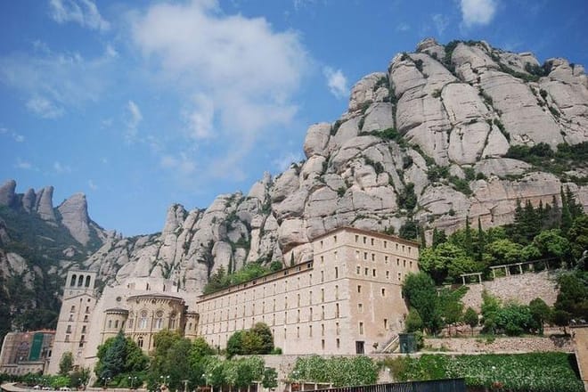 Barcelona & Montserrat Excursion - small-group, pickup & drop-off